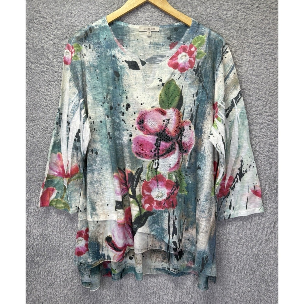 Jess & Jane Top 1X Floral‎ V Neck Art to Wear Embellished Mixed Media